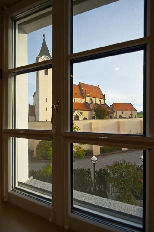 Landgasthof Winter Ardagger Stift 外观 照片